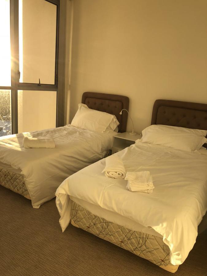 2 Bedroom High Rise Apartment Audley Esterno foto